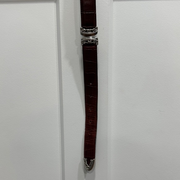 Vintage Brighton Brown/Black Reversible Croc Embossed Belt with Silver Buckle - Picture 5 of 16
